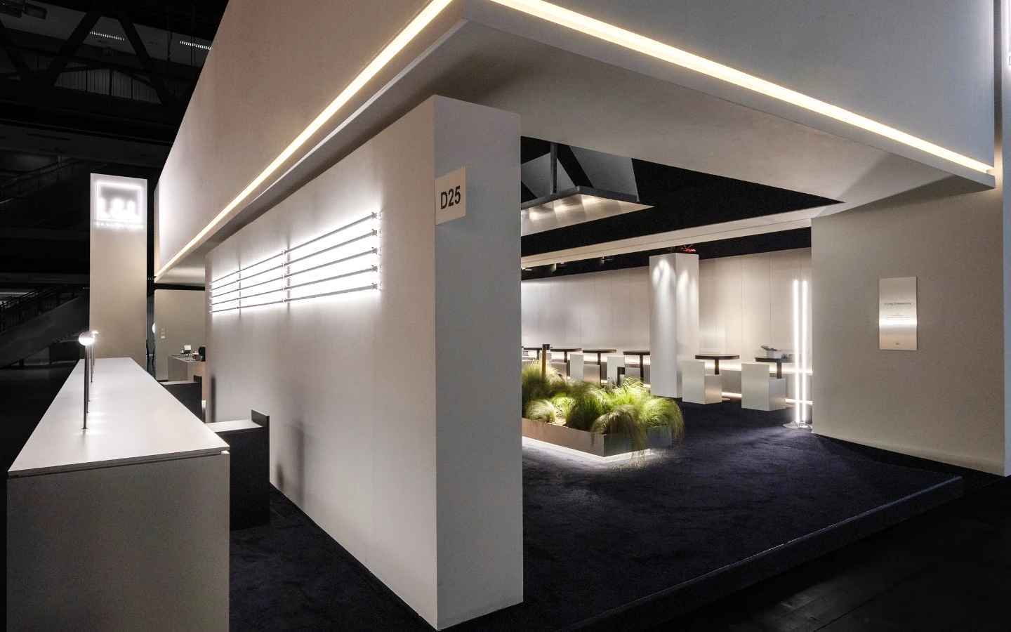 allestimento-salone-del-mobile-luce-light