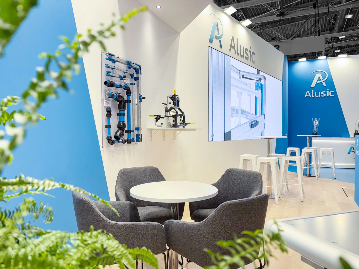 stand-mecspe-25-allestimento-alusic