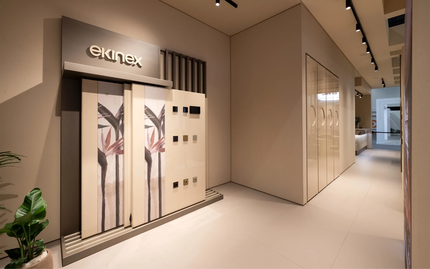 allestimento-light-building-26-ekinex