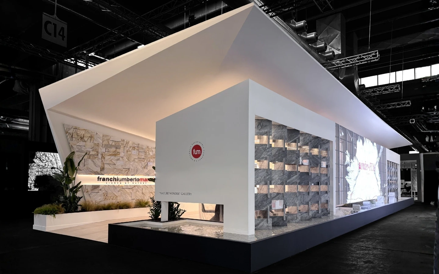 allestimento-stand-marmomac-franchi-umberto-marmi