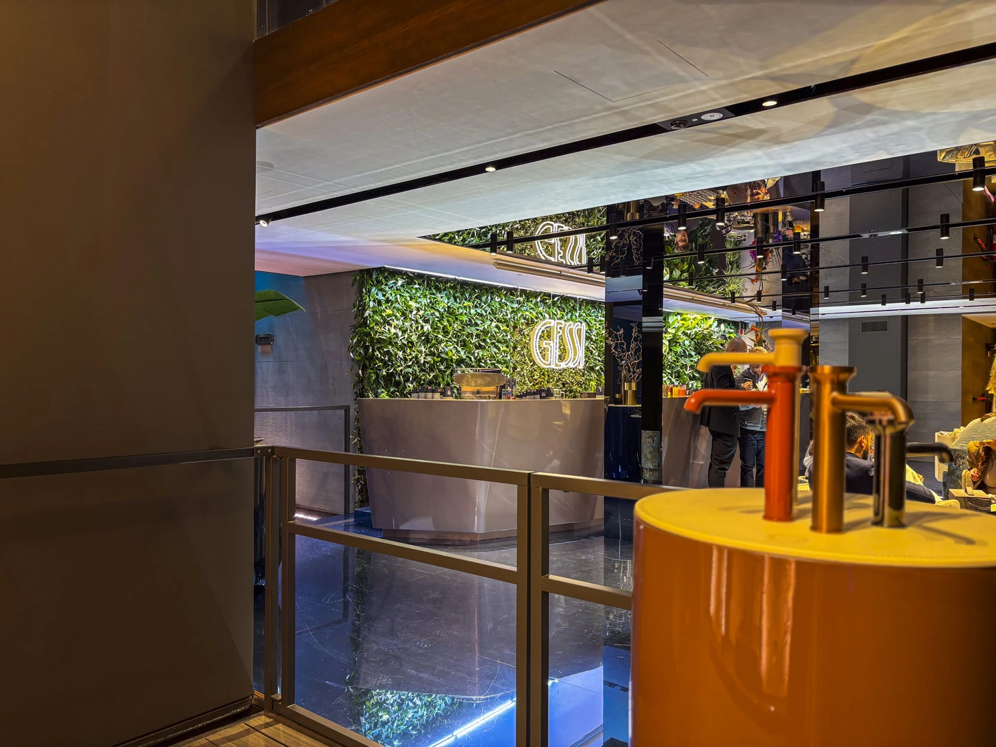 showroom-gessi-milano-design-week