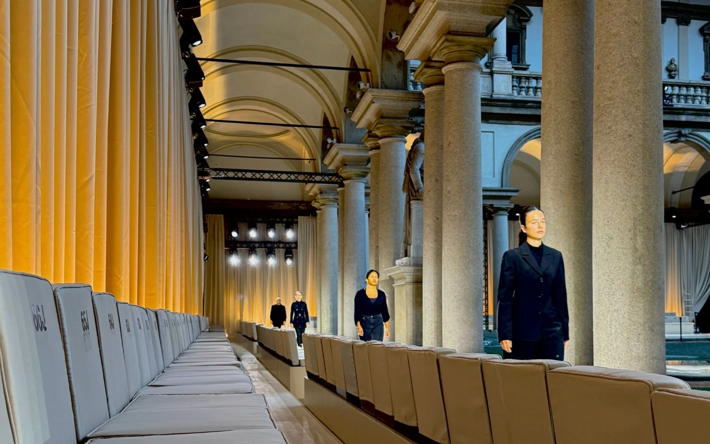 fashion-show-primavera-estate-giorgio-armani-26