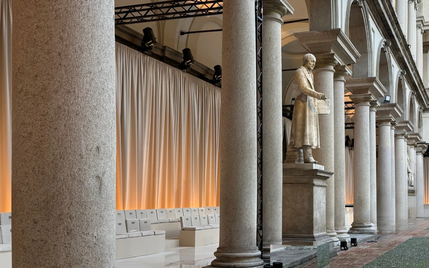 fashion-week-show-giorgio-armani-ss-26