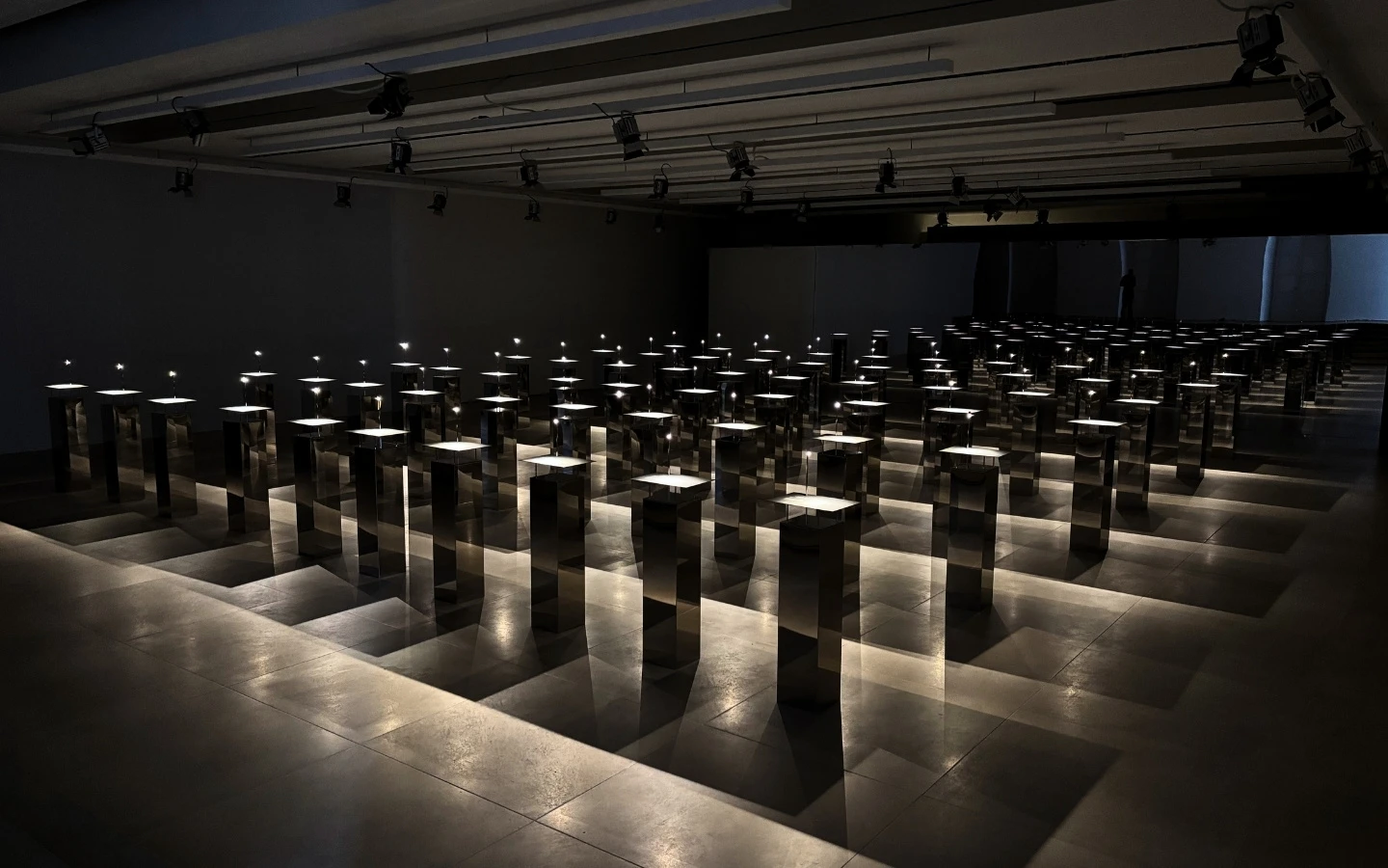 installazione-reference-library-mdw-26-jilsander-1