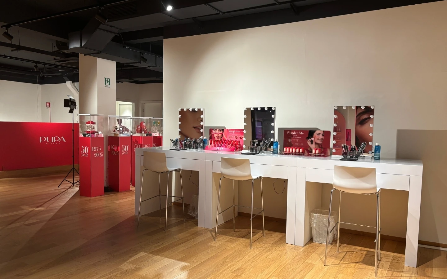 milano-beauty-week-allestimento-pupa-spazio-san-babila