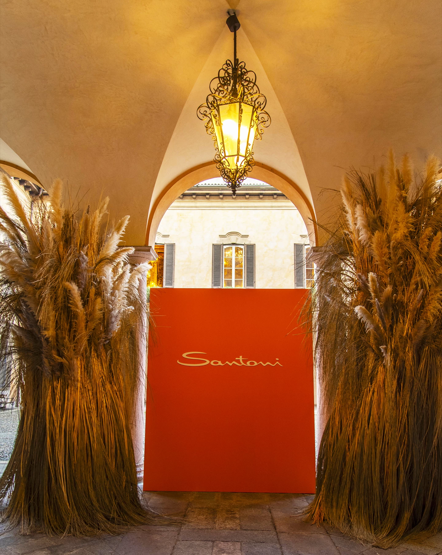evento-temporaneo-santoni-milano